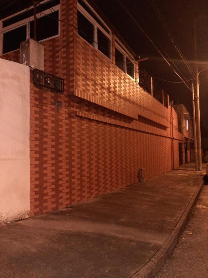 Nirvana 2, Habitacion Doble Con Todos Sus Servicios Ciudad Guatemala Eksteriør billede